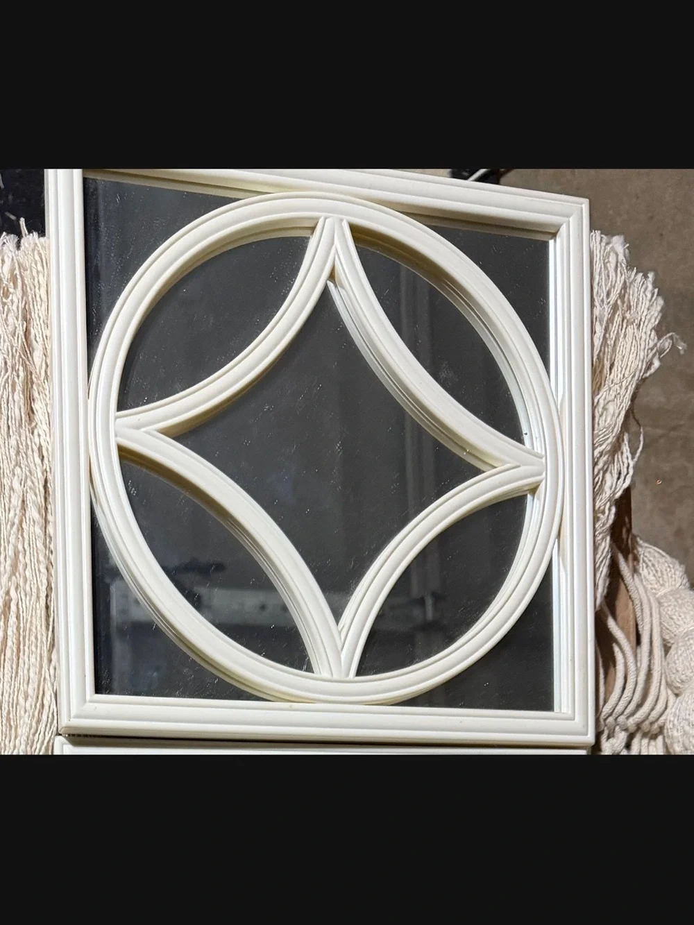 Set of 3 Decorative Cream Wall Mirror with Geometric Frame